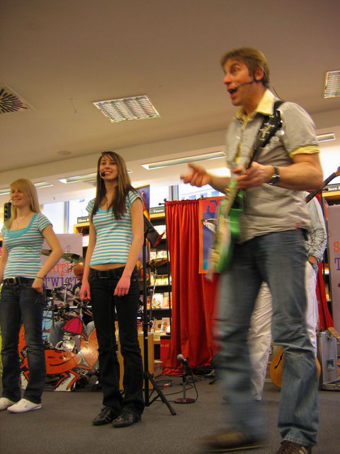 gal/2008/2008 12.04. Mayersche Buchhandlung CD Praesentation/IMG_3786.JPG